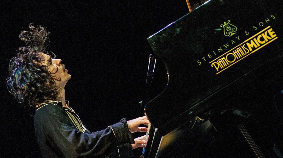 Andres Coll en concierto piano
